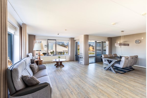 Foto - Te koop: Heerlijk ruim appartement in het gemoedelijke Klundert!
